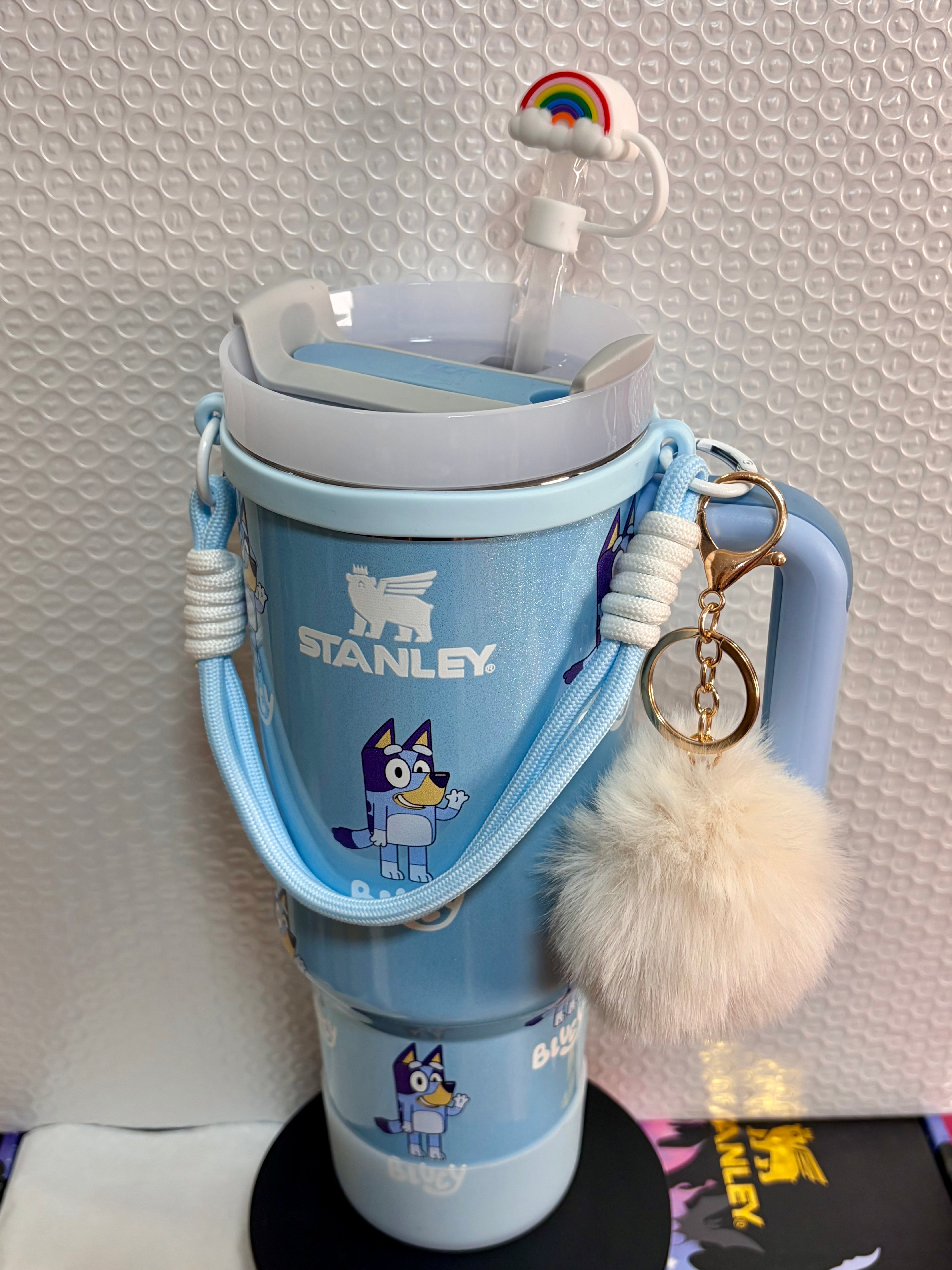 Bluey tumbler 40 oz