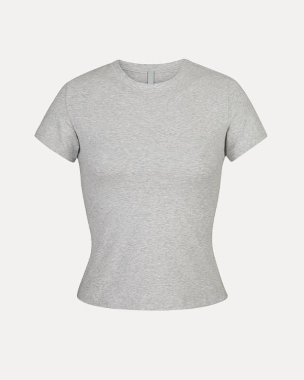 Skims Short Sleeveā¢
