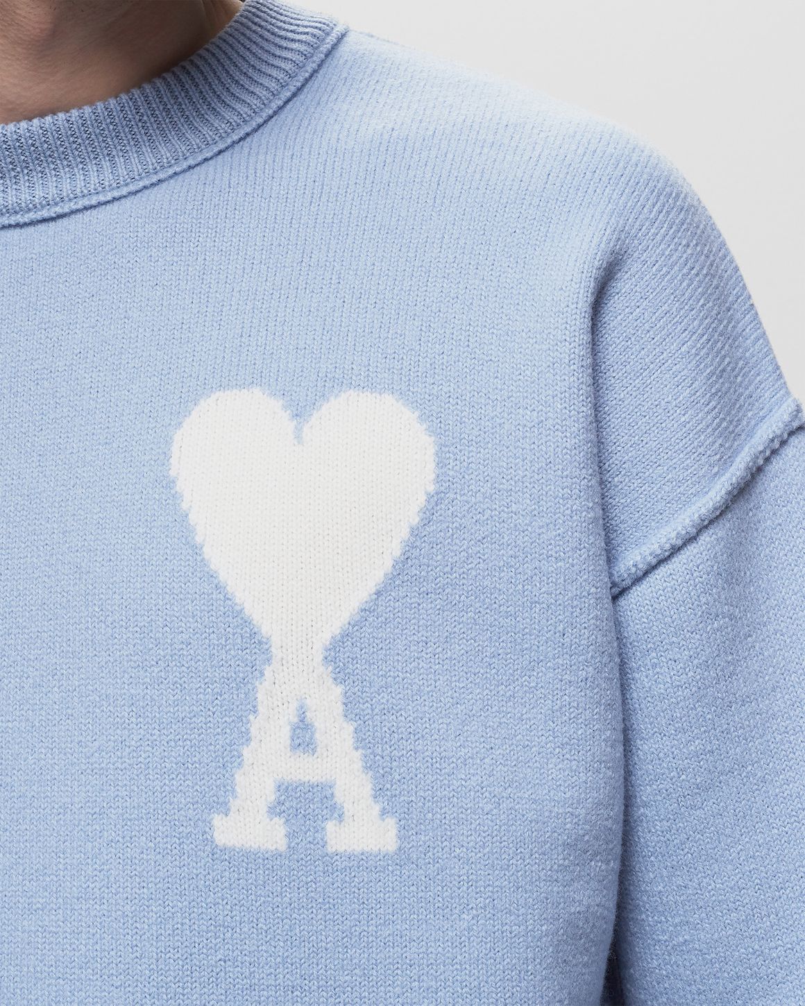 AMI - HEART SWEATER